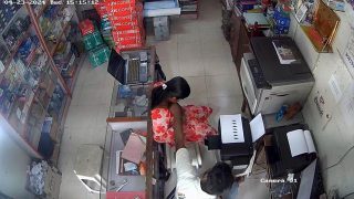 Indian Shop Manager Rubbing Girl Videos – Indian Gf Videos